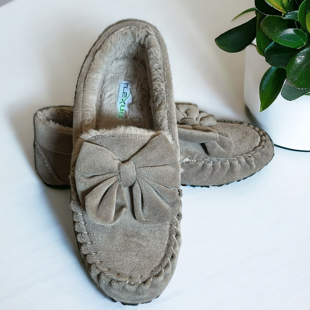Flexus Bellina Slippers Tan Faux Suede with Plush Faux Fur Lining Size 10